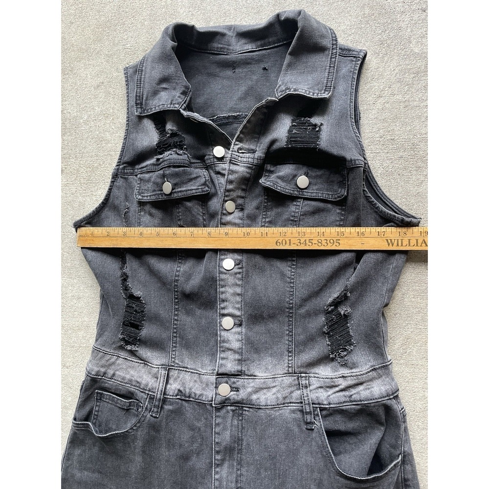 There's No Vacancy Black Denim Jumpsuit Womens 1X Distressed - Picture 4 of 10